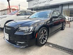 كرايسلر 300